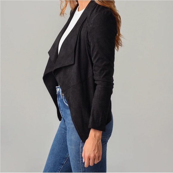 NWOT - BB Dakota Faux Suede Drape Front Jacket - Black - Size Medium - Picture 4 of 13
